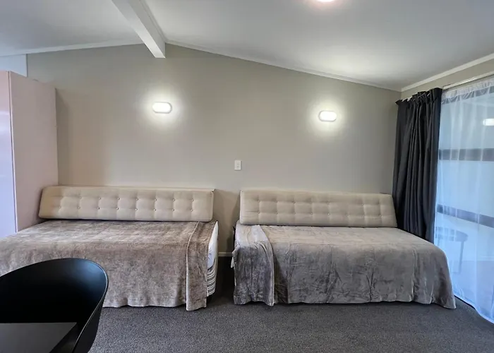 Marineland Beachfront Accommodation